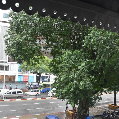 仰光传统酒店 外观 照片